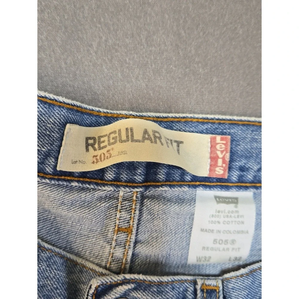 VTG Y2K Levi's 505 Regular Fit Batwing Jeans Blue Denim Made in Columbia 32x32
